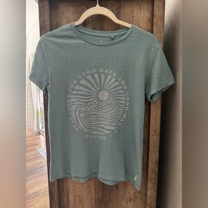 Rip Curl Logo Tee in Teal